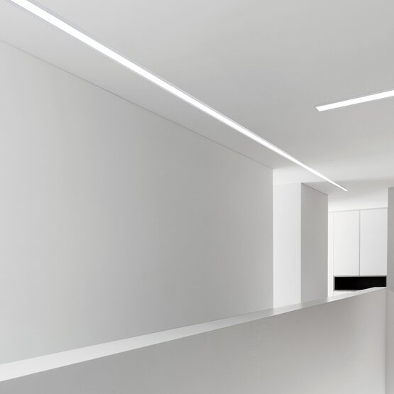 ematia blanco Murano glass Tira de led de aluminio pintado blanco con tapa de plástico blanco opal o satinado 50cm