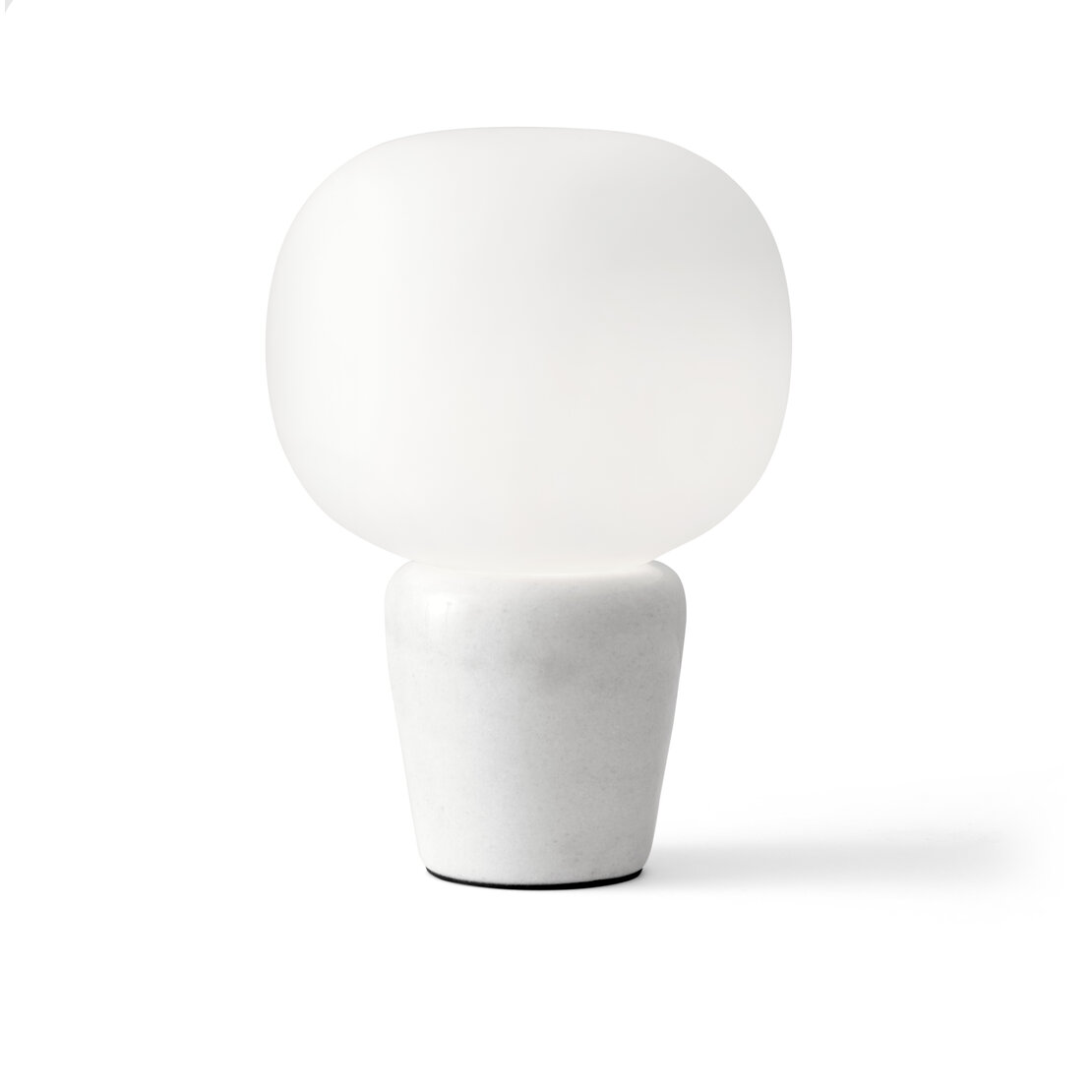 Lampe de table en marbre Bombo - Lampe de table avec base en marbre et diffuseur en verre soufflé blanc - Sforzin illuminazione